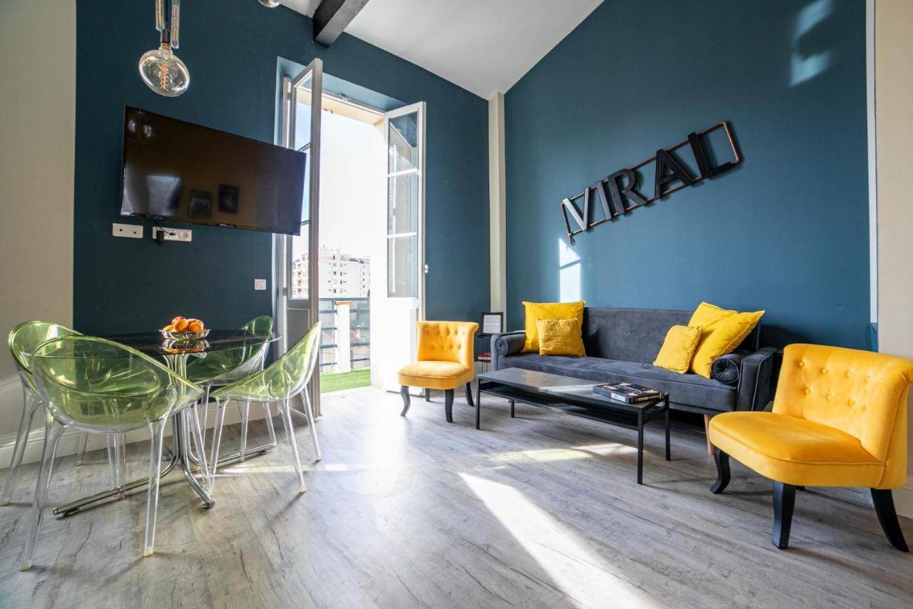 Apartment The Loft - Superb 2 Bedrooms On Floor With Terrace - 10min To Palais & Beach!